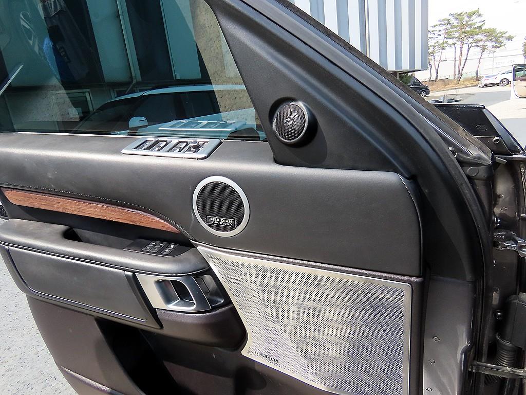 Land Rover Discovery - Vista 11