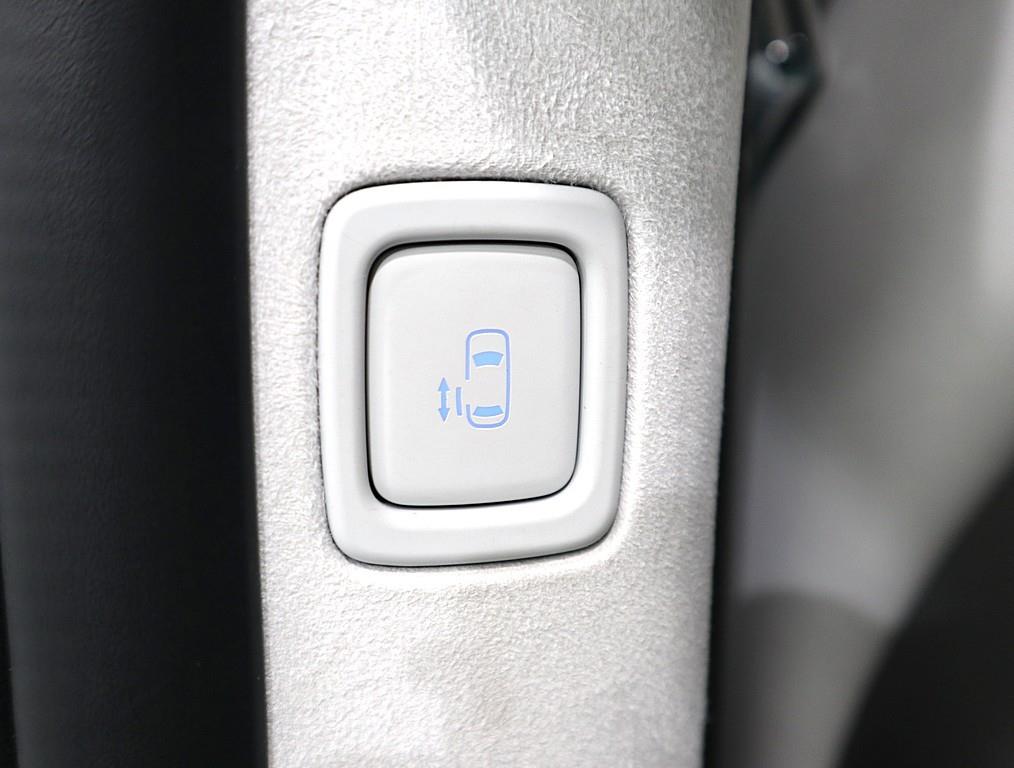 HYUNDAI Staria 2025 Blanco - Importación desde Corea - HF Imports Iquique - Foto 15