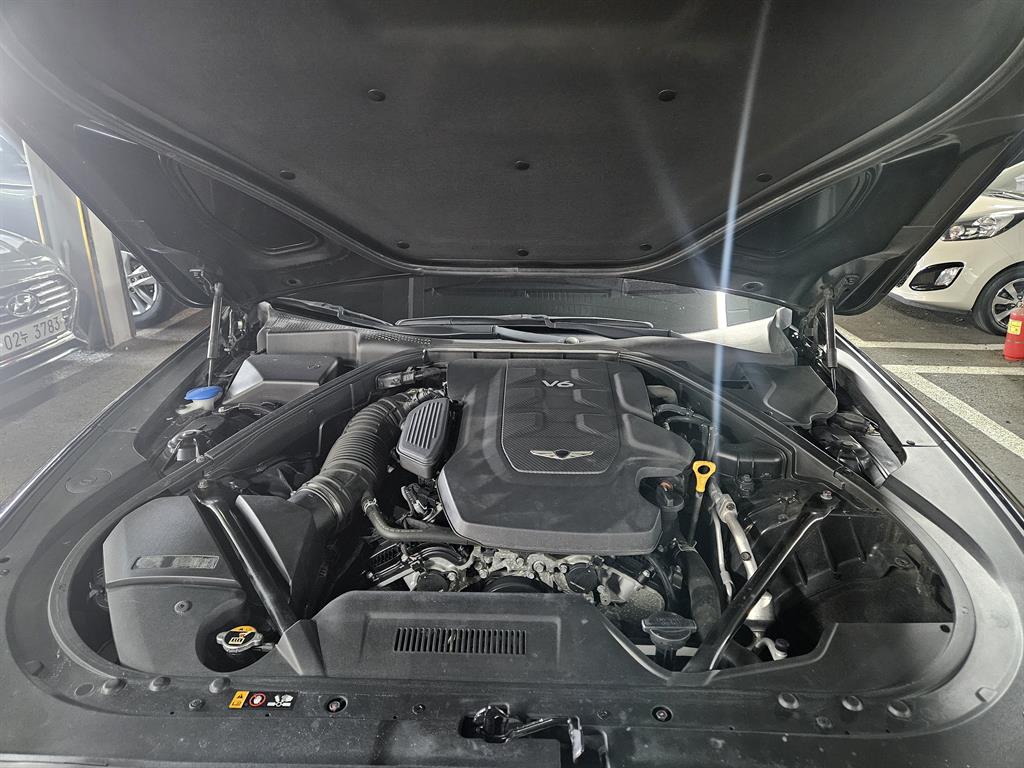 Genesis G80 - Vista 11