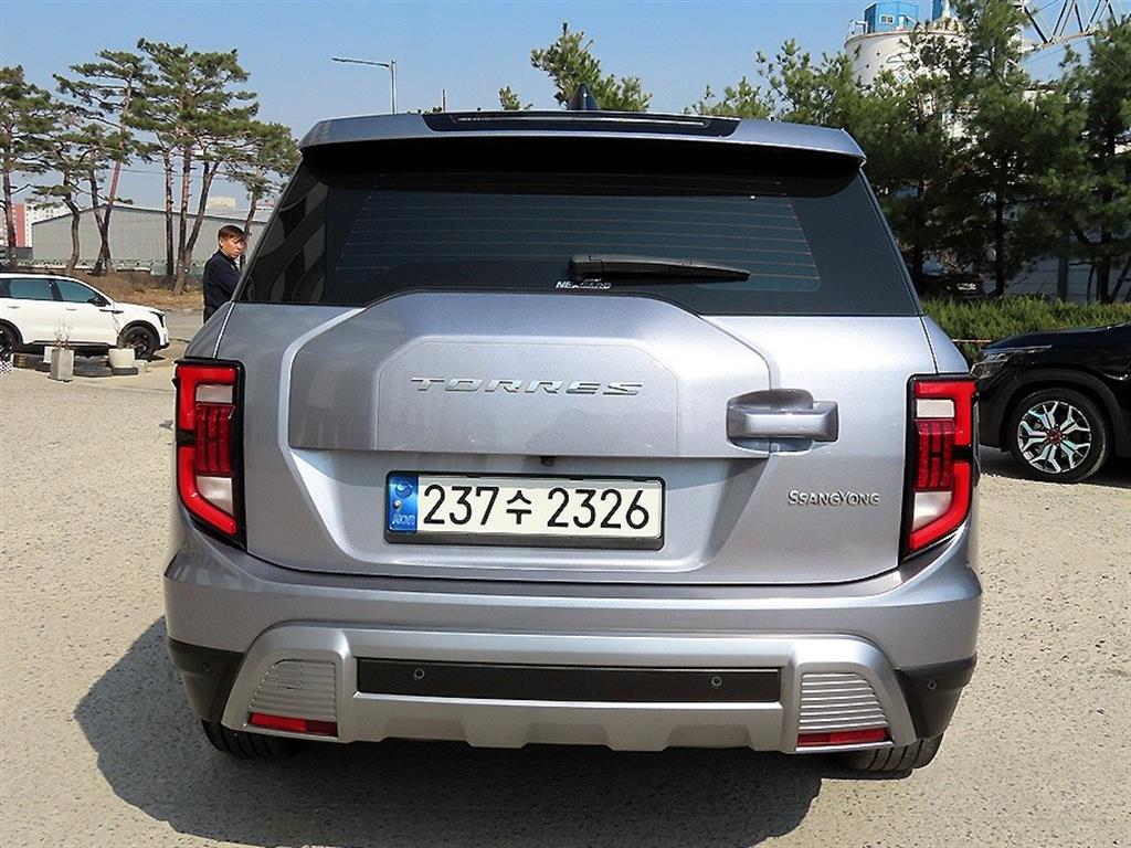 Ssangyong Torres - Vista 4