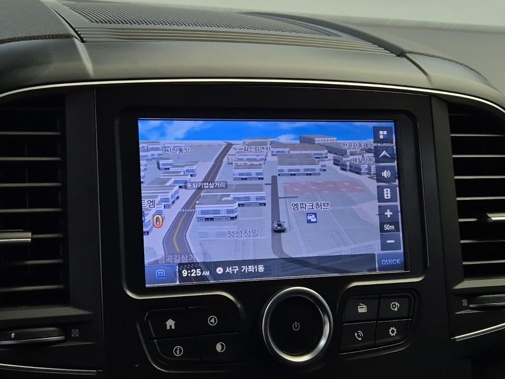 SAMSUNG QM6 - Vista 12