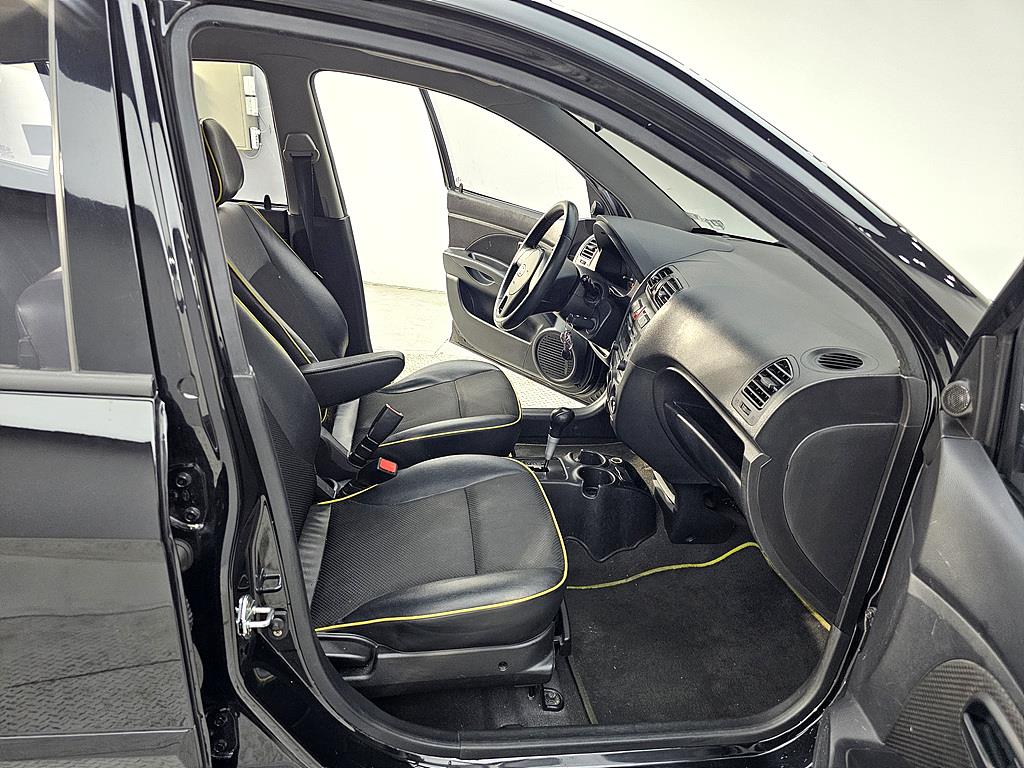 KIA Morning - Vista 10