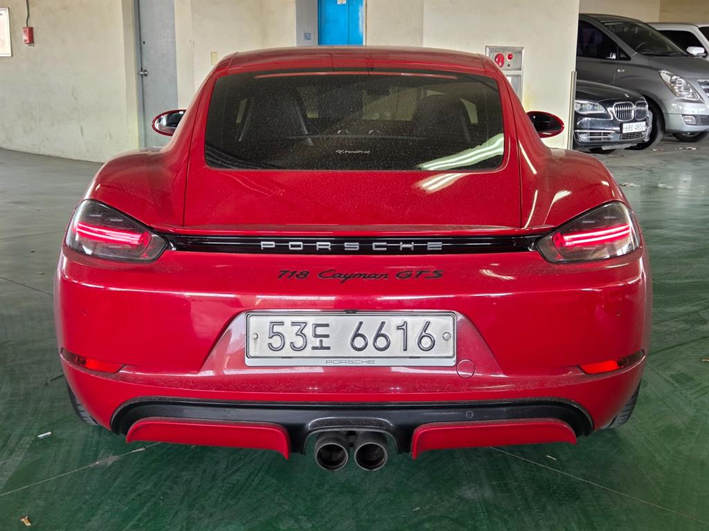 Porsche 718 - Vista 4