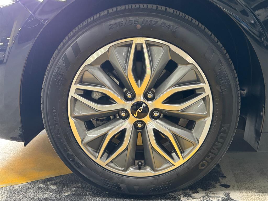 KIA K5 2023 Negro - Importación desde Corea - HF Imports Iquique - Foto 16