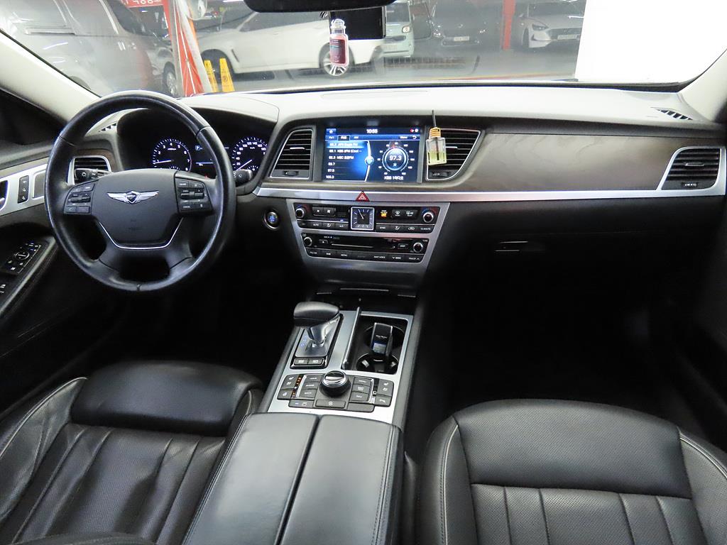 Genesis G80 - Vista 5