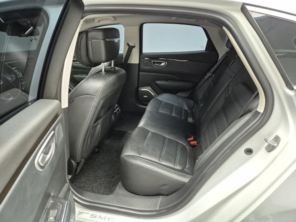 SAMSUNG SM6 - Vista 12