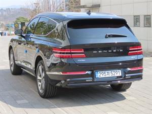 Genesis GV80 - Vista 8