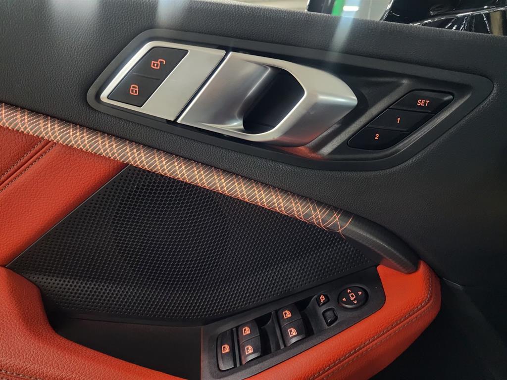 BMW 1 series 2021 Negro - Importación desde Corea - HF Imports Iquique - Foto 20