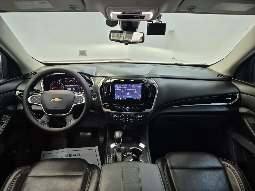 Chevrolet Travers - Vista 5