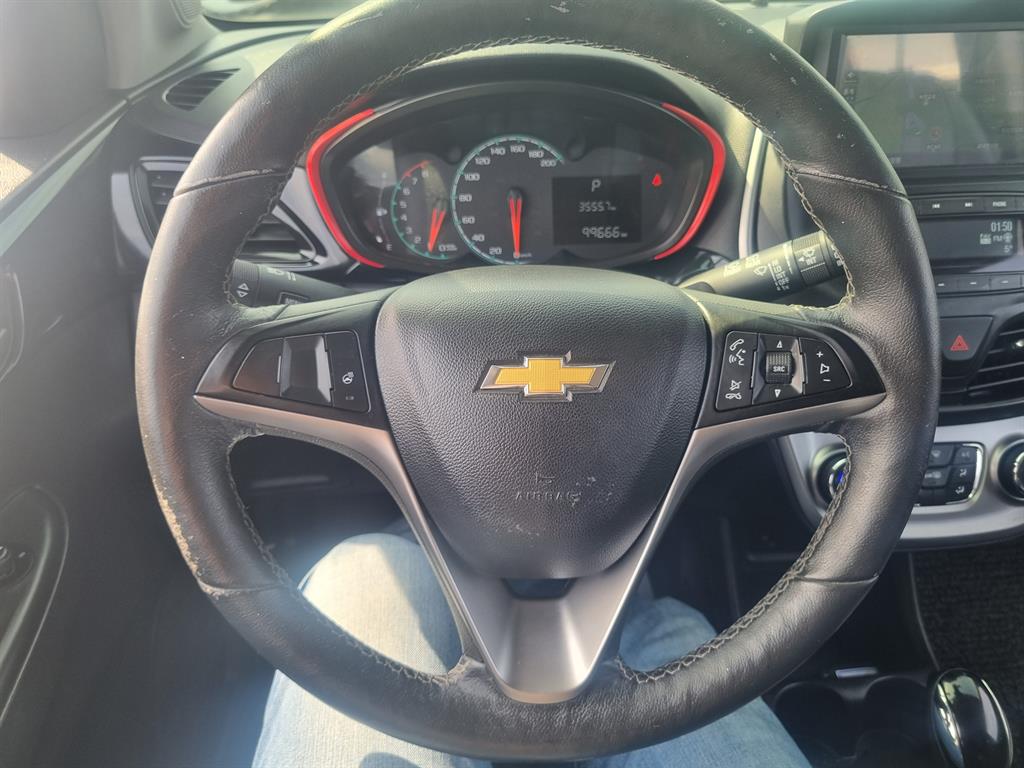 Chevrolet Spark - Vista 10