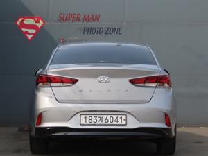 HYUNDAI Sonata - Vista 8