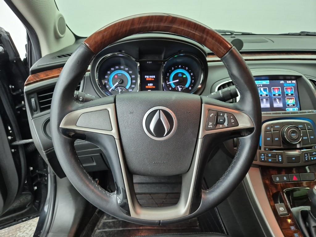 DAEWOO Alpheon - Vista 9