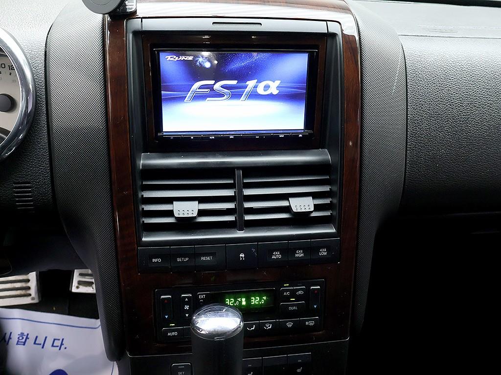 Ford Explorer 2010 Negro - Importación desde Corea - HF Imports Iquique - Foto 9