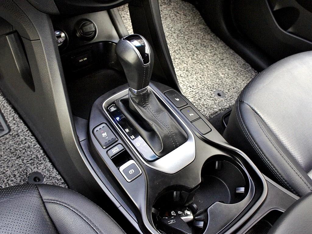 HYUNDAI Santa Fe 2014 Blanco - Importación desde Corea - HF Imports Iquique - Foto 11