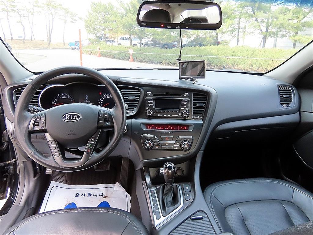 KIA K5 - Vista 7