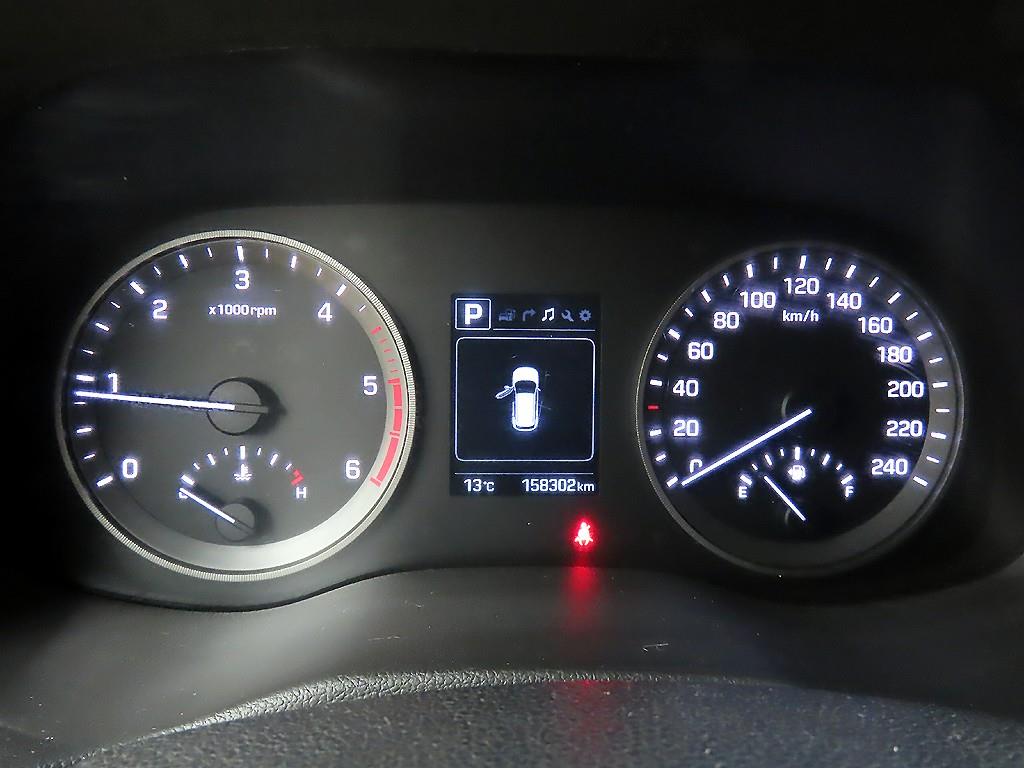 HYUNDAI Tucson - Vista 8