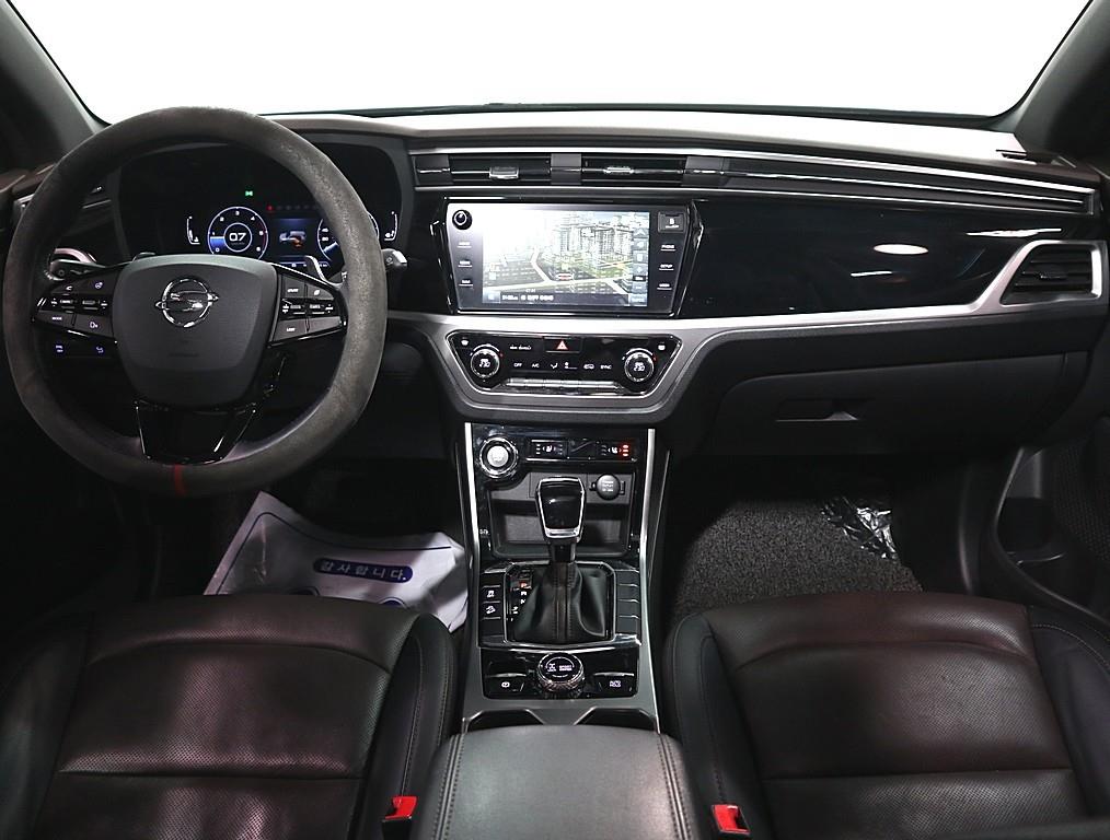 Ssangyong Korando - Vista 5