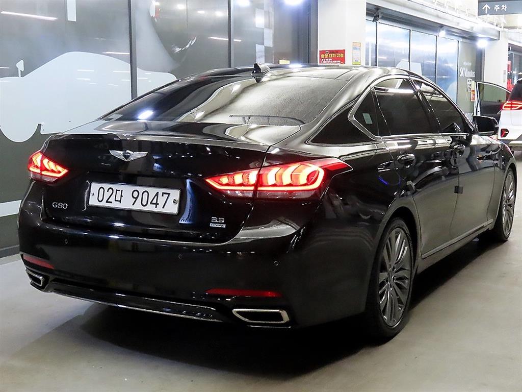 Genesis G80 - Vista 4