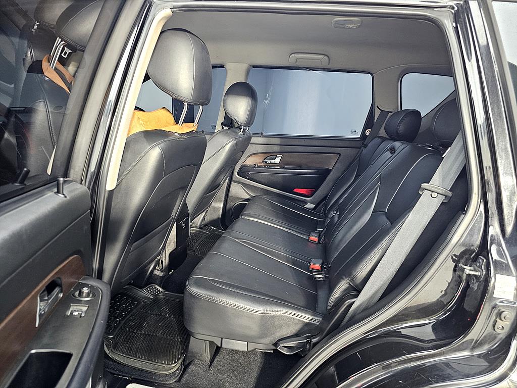 Ssangyong Rexton - Vista 9