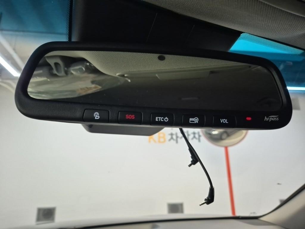 HYUNDAI Santa Fe 2019 Gris - Importación desde Corea - HF Imports Iquique - Foto 18