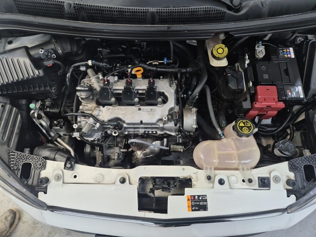 Chevrolet Spark - Vista 5