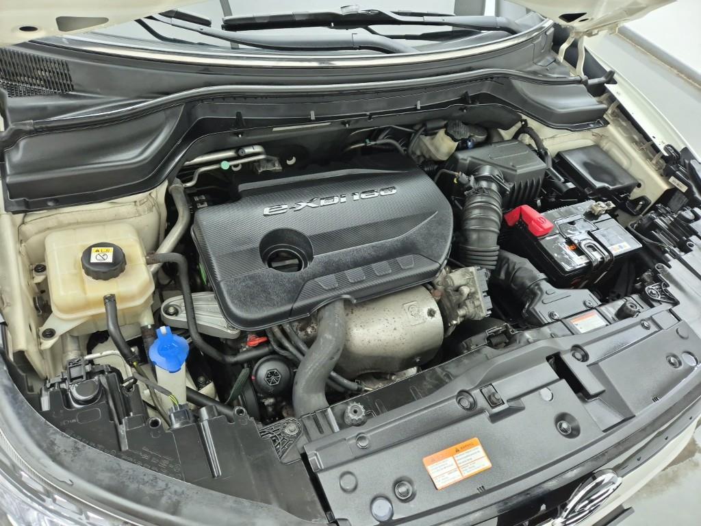 Ssangyong Tivoli - Vista 6