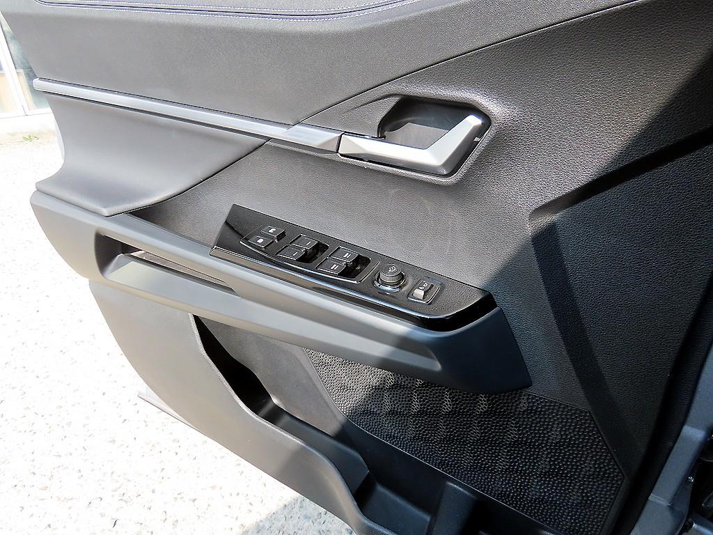 Ssangyong Torres - Vista 11