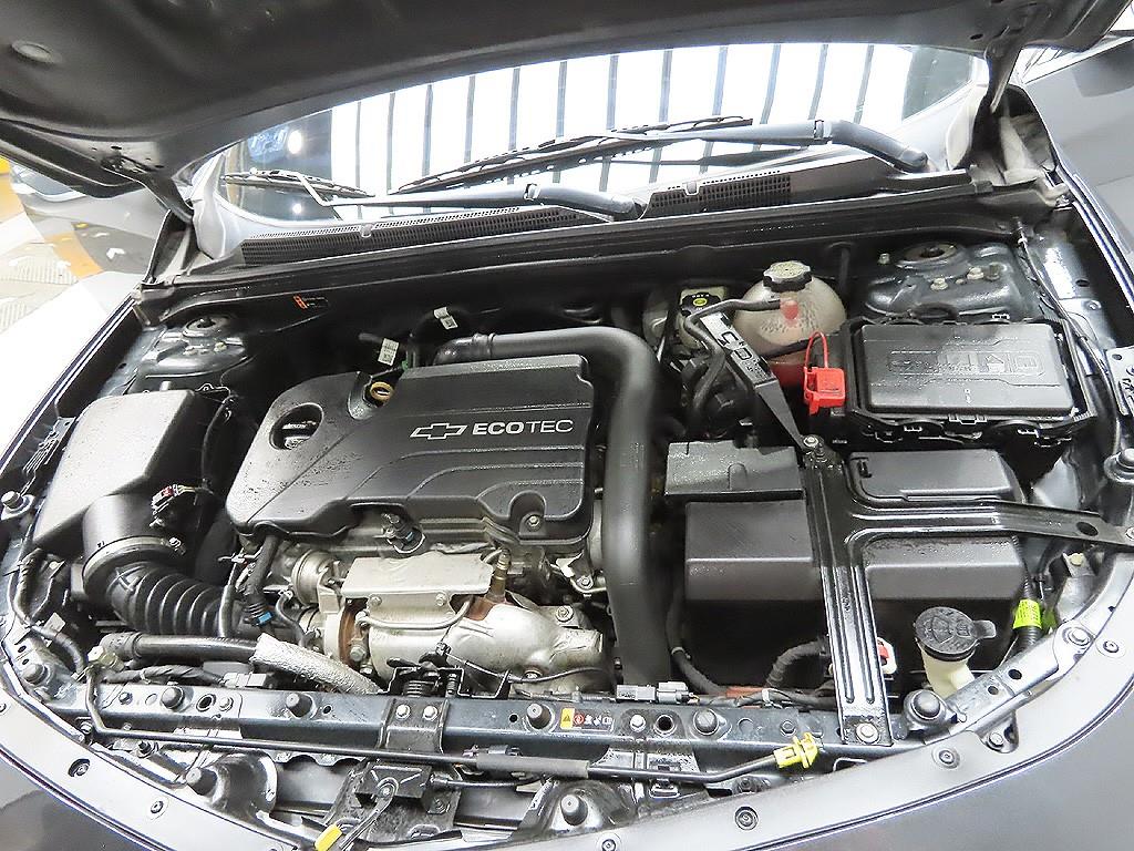 Chevrolet Malibu 2018 Gris - Importación desde Corea - HF Imports Iquique - Foto 7