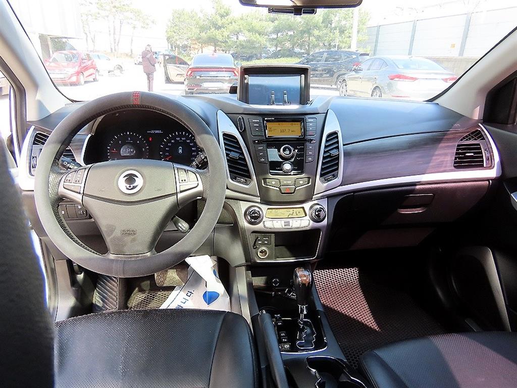 Ssangyong Korando - Vista 7