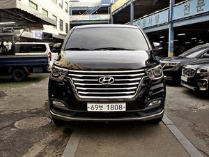 HYUNDAI Starex - Vista 2