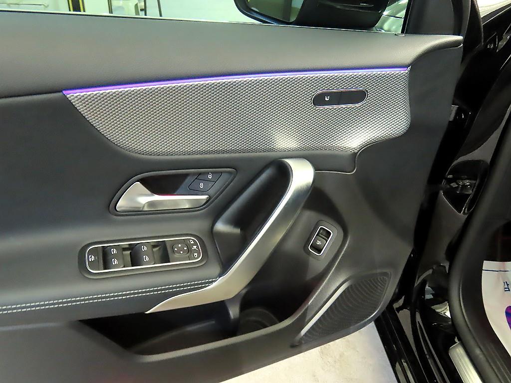 Mercedes Benz A Class 2022 - Importación desde Corea - HF Imports Iquique - Foto 17