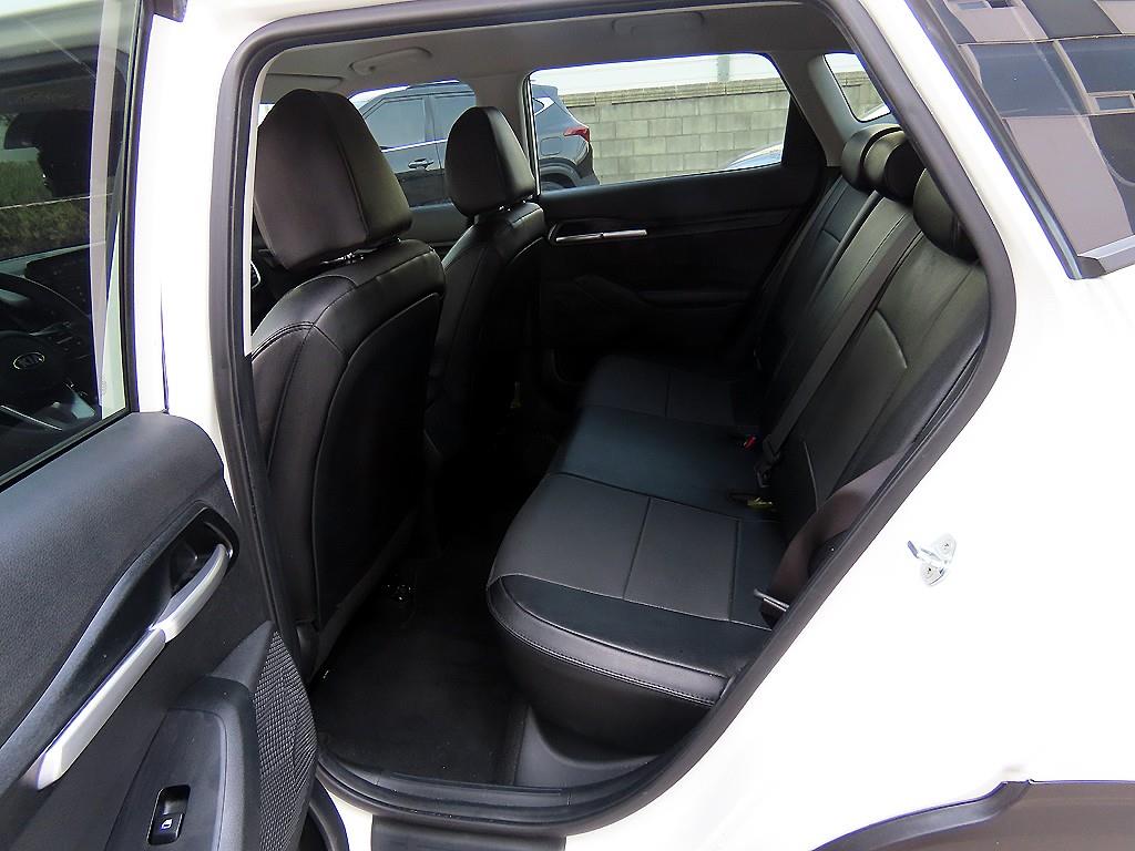 KIA Seltos - Vista 6