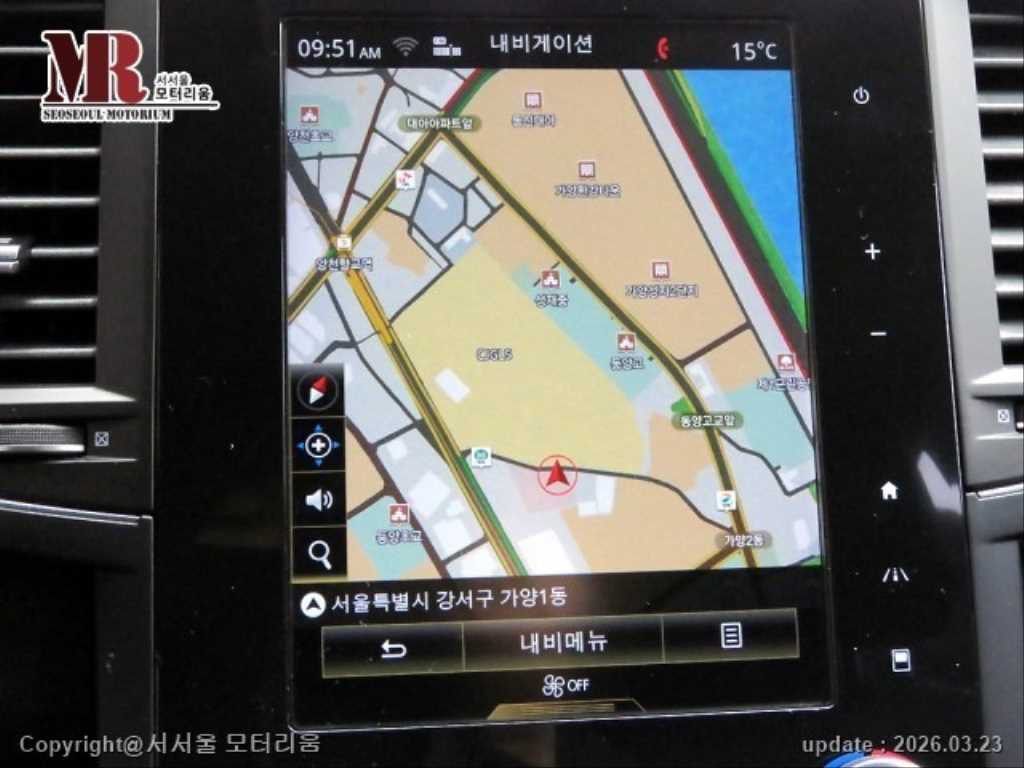 SAMSUNG QM6 - Vista 12