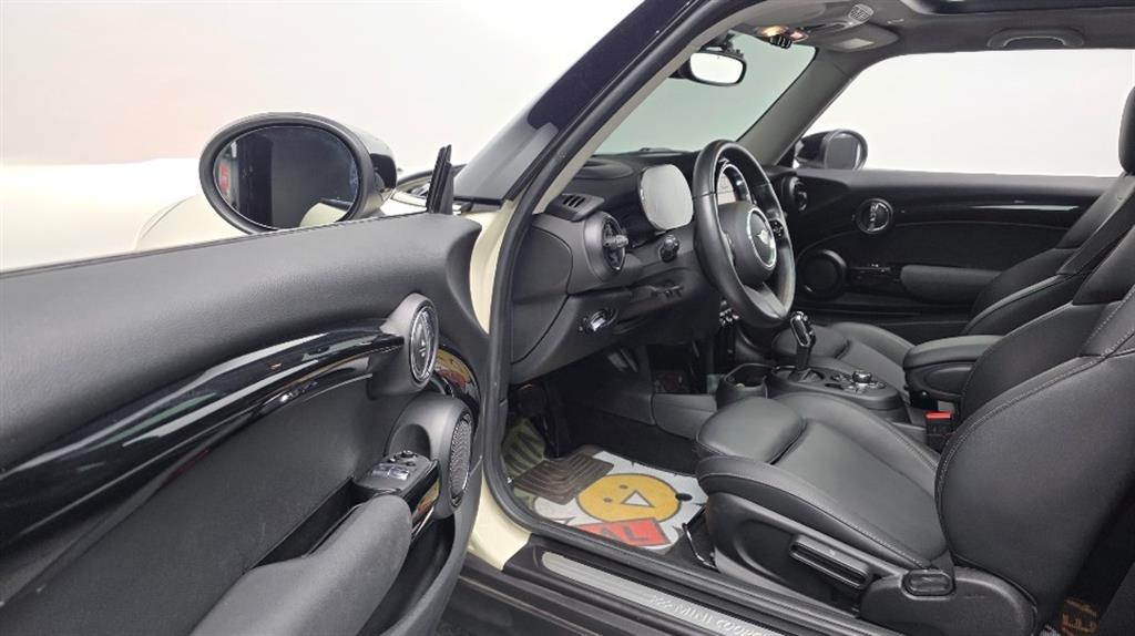 Mini Cooper - Vista 11