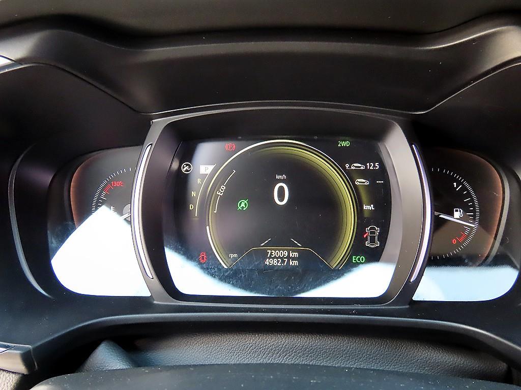 SAMSUNG QM6 - Vista 9