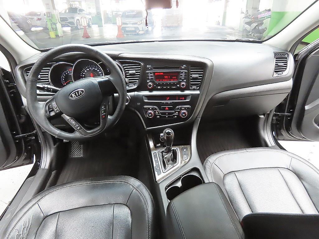 KIA K5 2011 Negro - Importación desde Corea - HF Imports Iquique - Foto 12