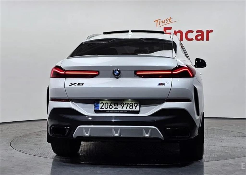 BMW X6 - Vista 4