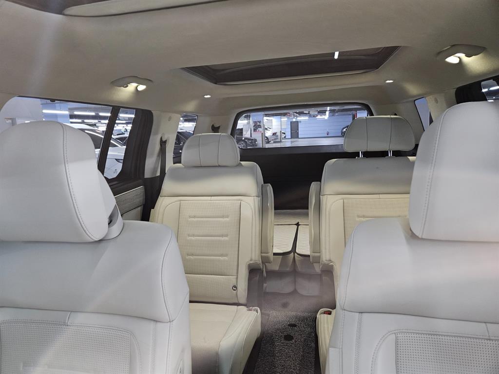 HYUNDAI Santa Fe - Vista 9