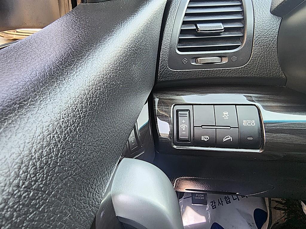 KIA Sorento - Vista 8