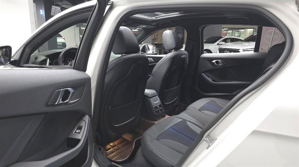 BMW 1 series - Vista 11