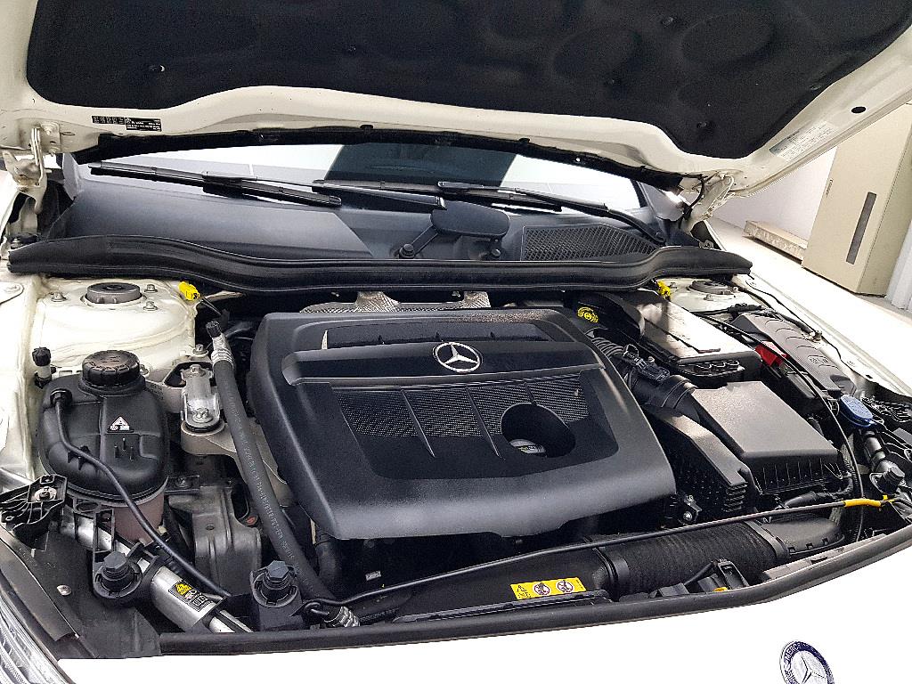 Mercedes Benz A Class - Vista 6