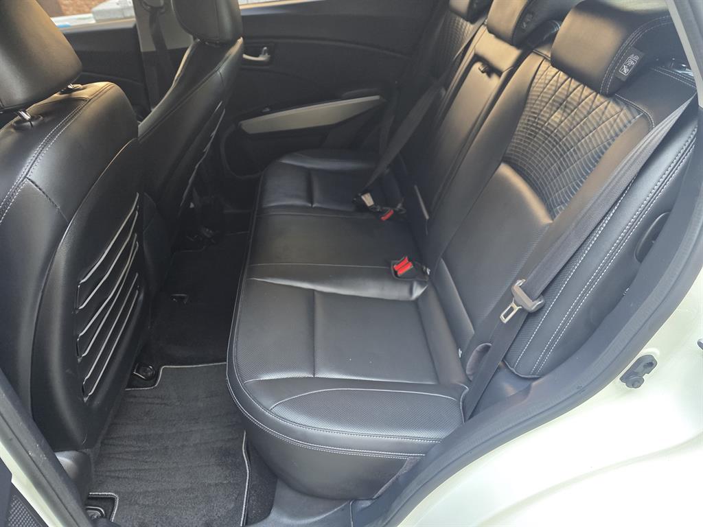 Ssangyong Tivoli 2018 Blanco - Importación desde Corea - HF Imports Iquique - Foto 16