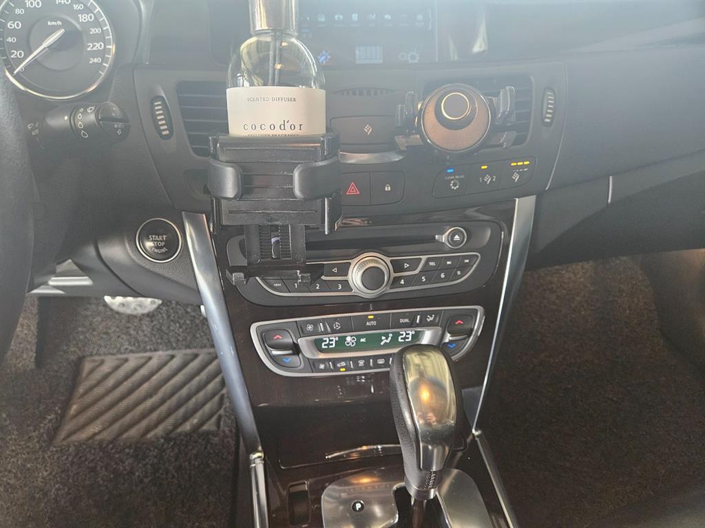 SAMSUNG SM5 2011 Negro - Importación desde Corea - HF Imports Iquique - Foto 16