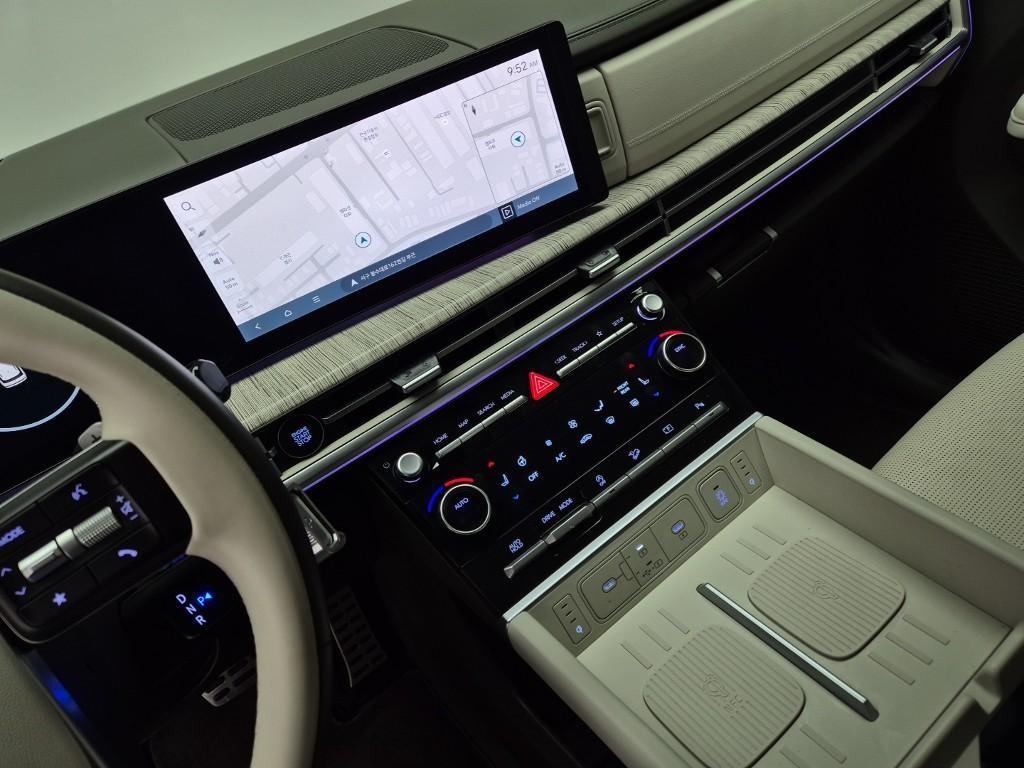 HYUNDAI Santa Fe - Vista 10