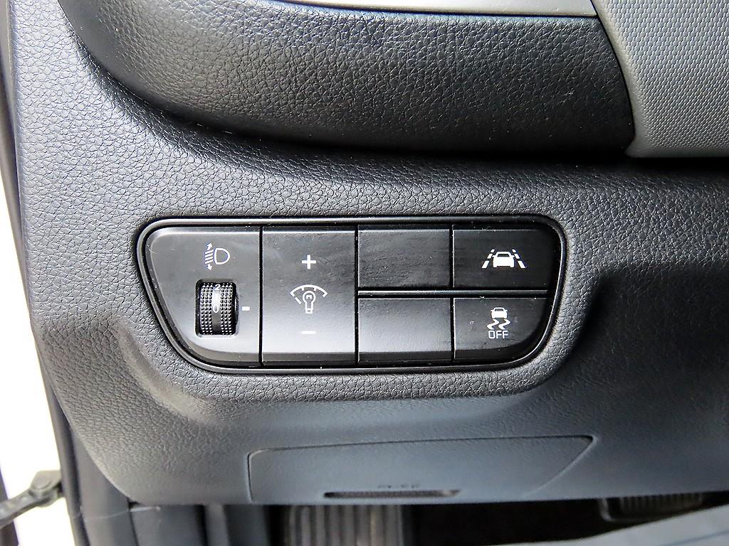 KIA Seltos - Vista 12