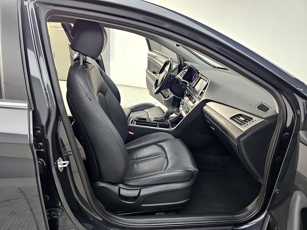 HYUNDAI Sonata - Vista 11