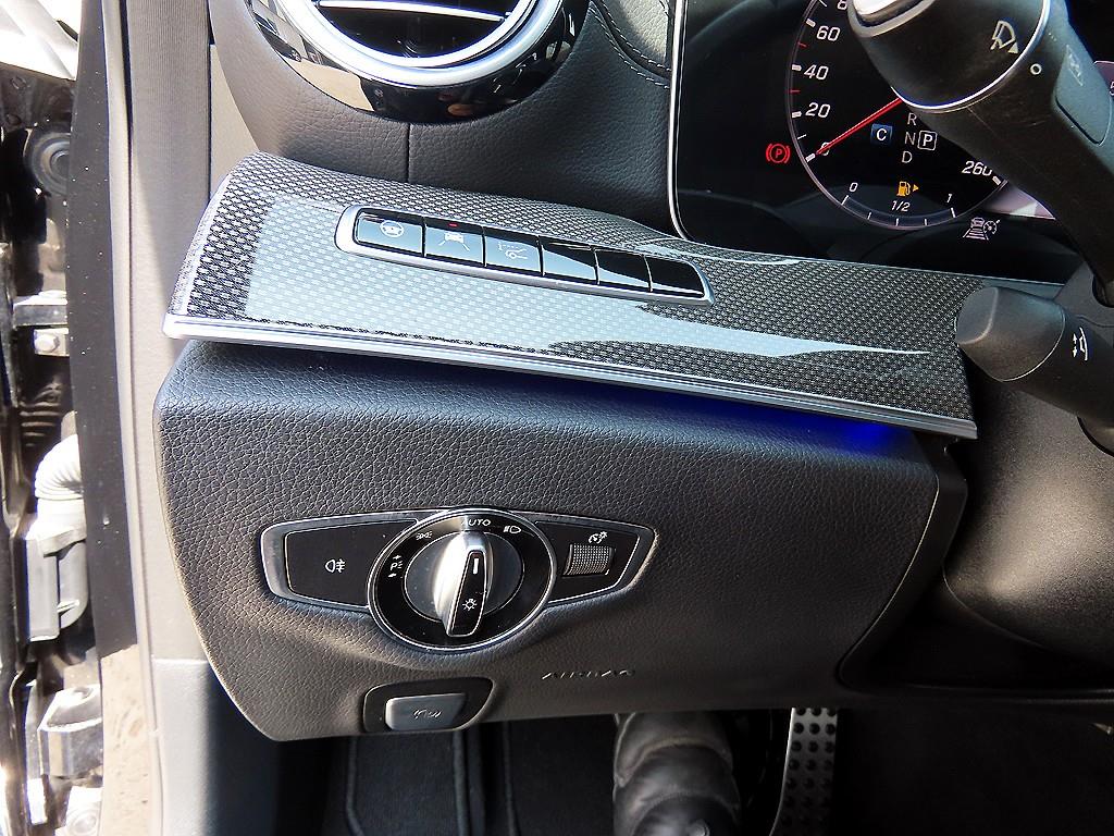 Mercedes Benz E class - Vista 12