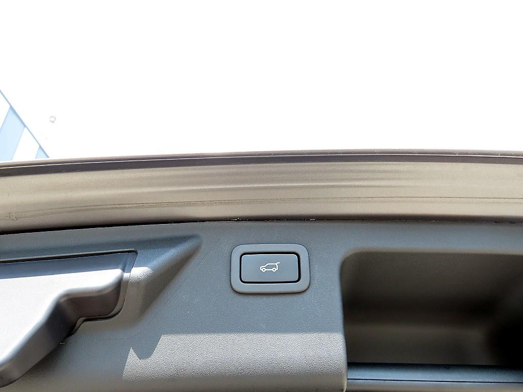 Land Rover Discovery Sports 2017 Gris - Importación desde Corea - HF Imports Iquique - Foto 16