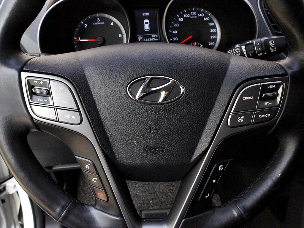 HYUNDAI Santa Fe 2014 Blanco - Importación desde Corea - HF Imports Iquique - Foto 8