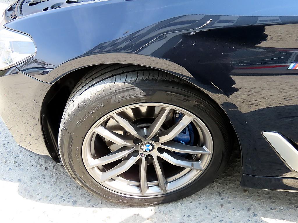 BMW 5 Series 2018 Negro - Importación desde Corea - HF Imports Iquique - Foto 20